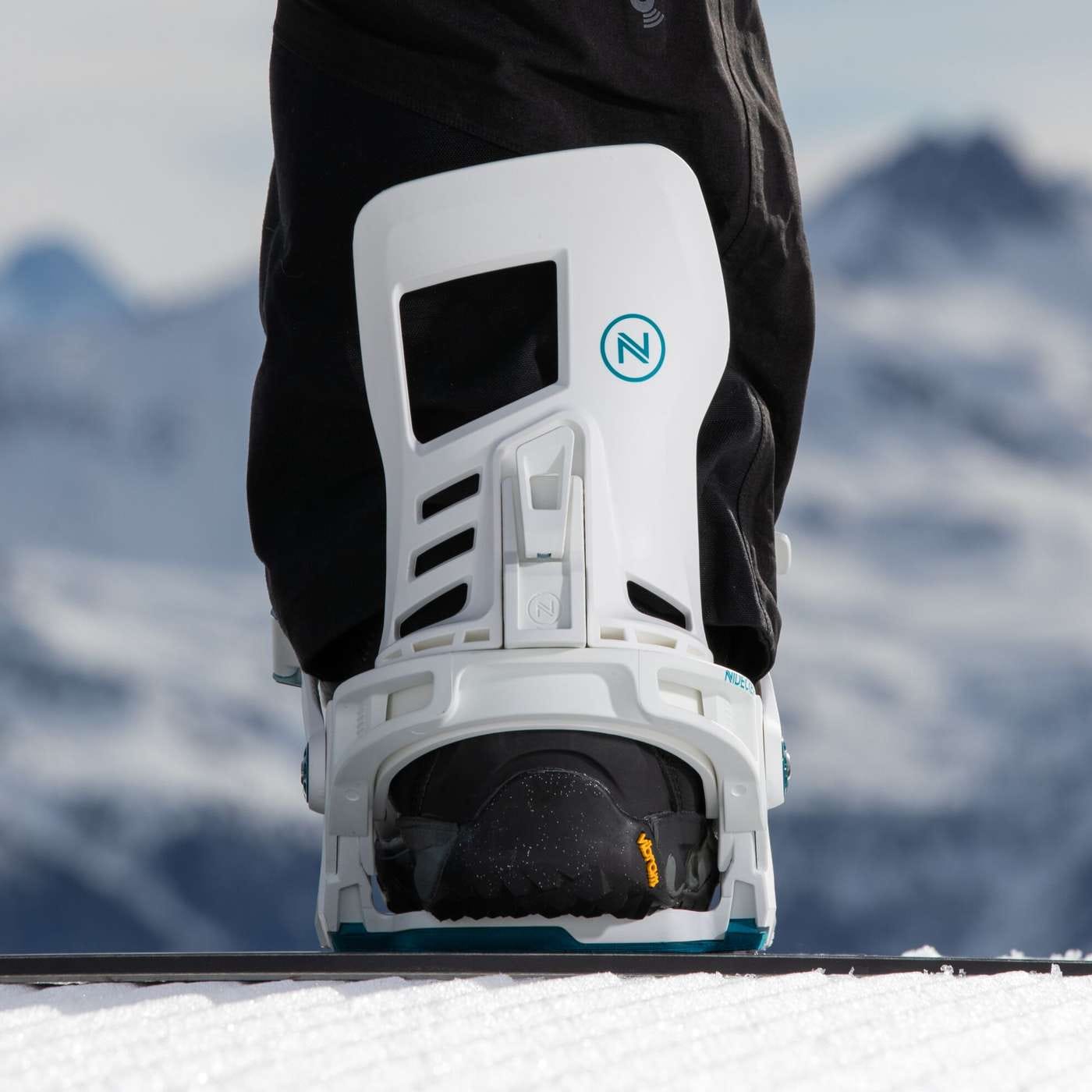 Muon-W 2023 | Nidecker | CA Muon-W 2023 Bindings Nidecker Premium Swiss Snowboard