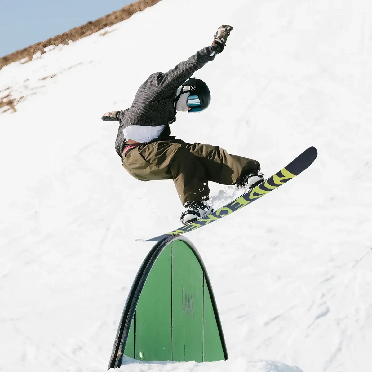 Sensor Youth 2027 Sensor Youth 2027 Snowboards Nidecker Premium Swiss Snowboard