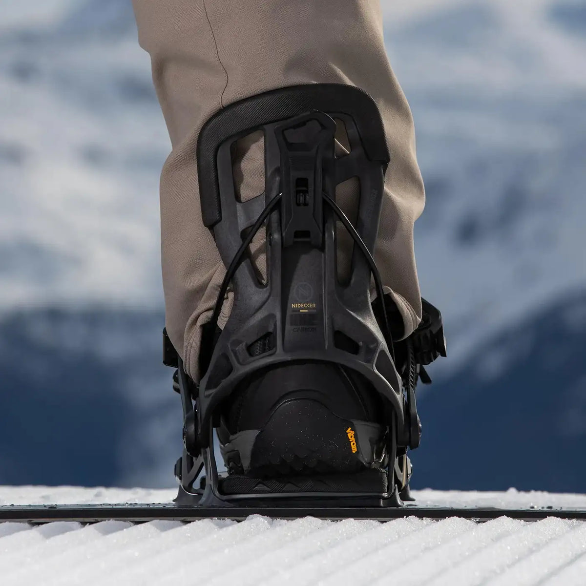 Flow-NX2-Carbon-Fusion-Black-3