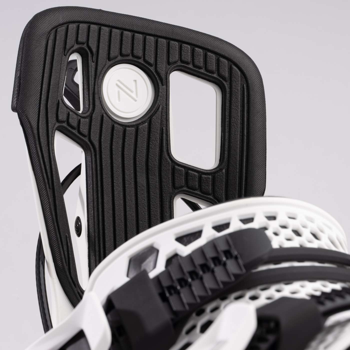 Flow NX2 2026 | Nidecker | CA Flow NX2 2026 Bindings Nidecker Premium Swiss Snowboard