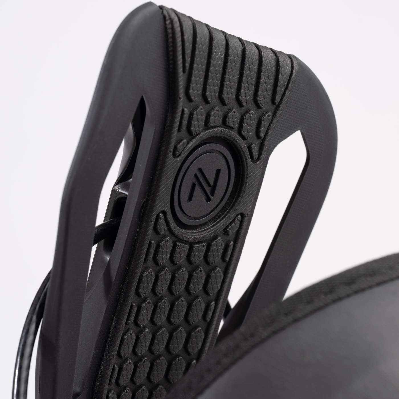 Flow Nexus 2026 | Nidecker | CA Flow Nexus 2026 Bindings Nidecker Premium Swiss Snowboard