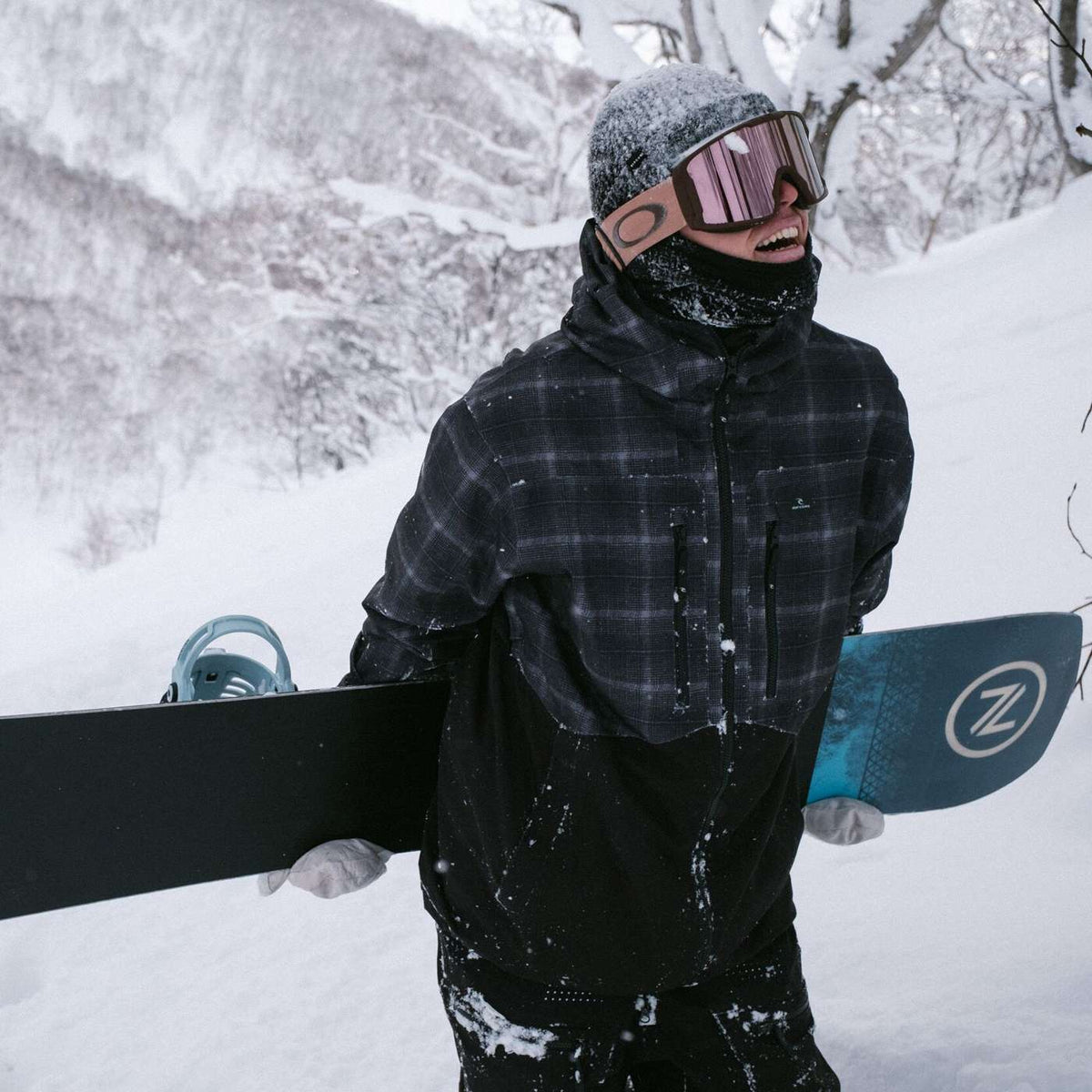 Escape Plus 2024 | Nidecker | CA Escape Plus 2024 Snowboards Nidecker Premium Swiss Snowboard