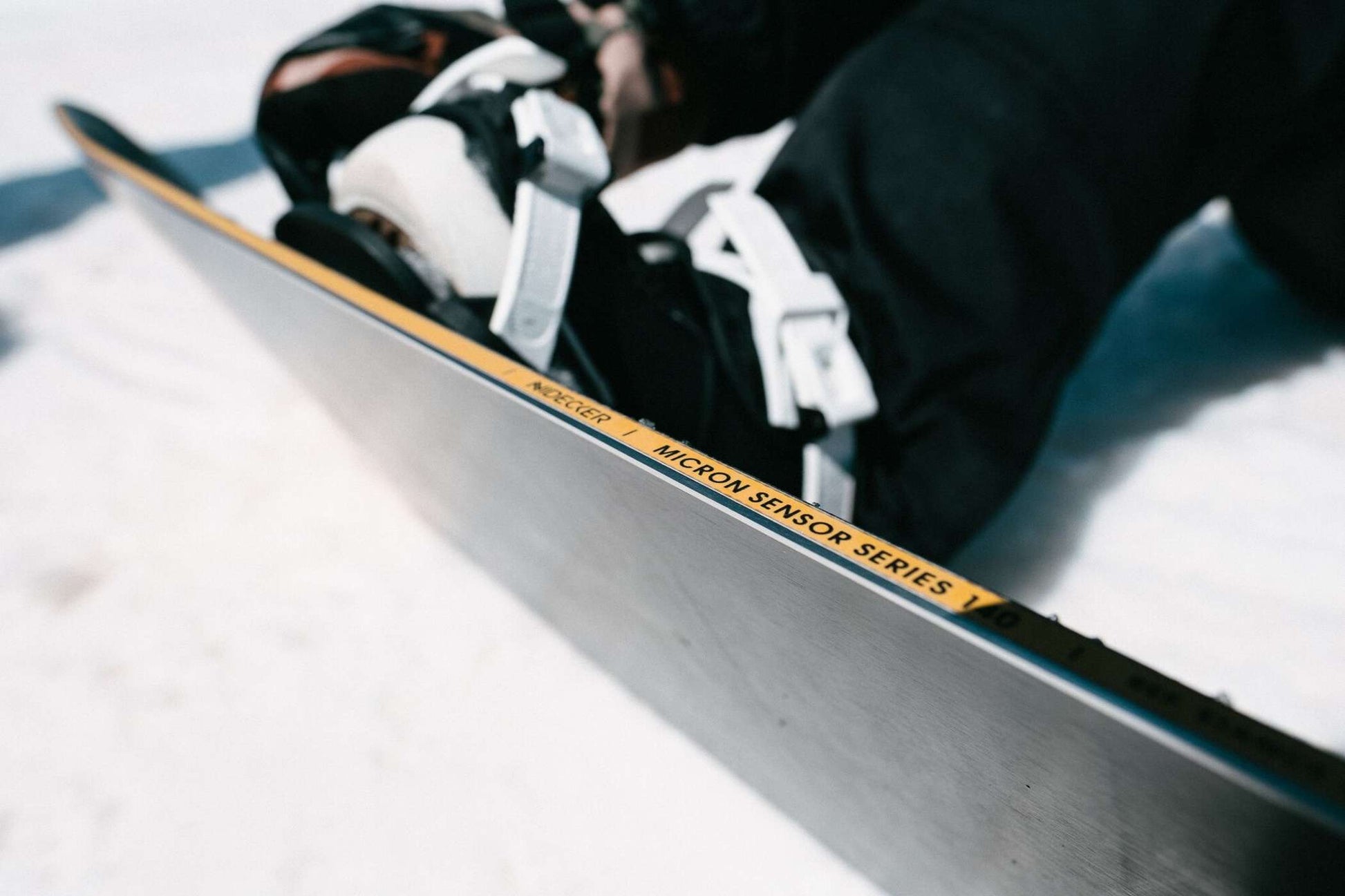 Micron Sensor 2023 | Nidecker | CA Micron Sensor 2023 Snowboards Nidecker Premium Swiss Snowboard