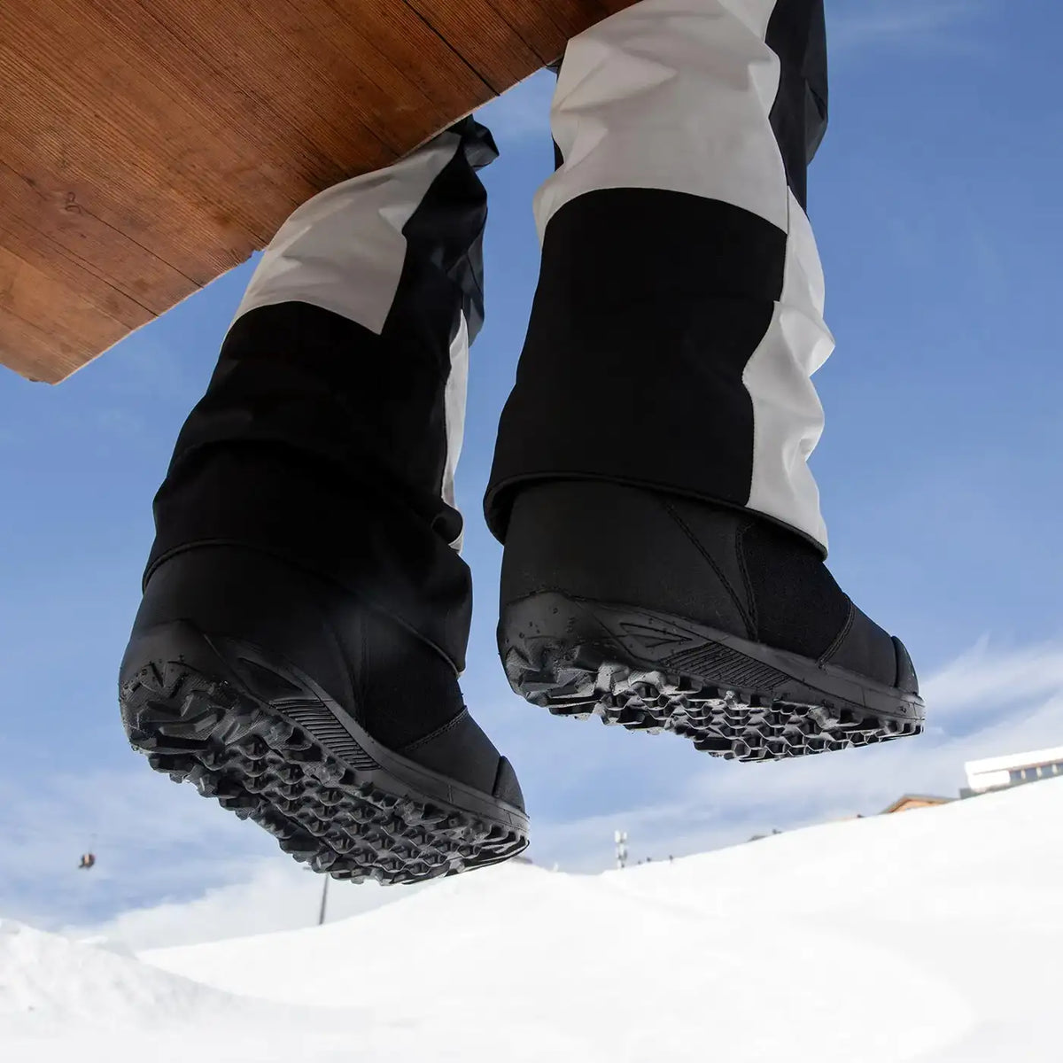 Sierra Women | Convenience and Comfort | Nidecker | CA Sierra Women Boots Nidecker Premium Swiss Snowboard