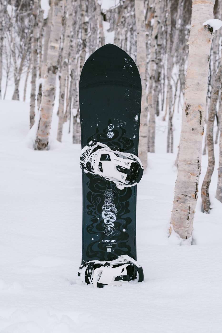 Alpha Apx 2024 | Nidecker | CA Alpha Apx 2024 Snowboards Nidecker Premium Swiss Snowboard 7630463474143 N.24.SNM.APX.XX.153.1